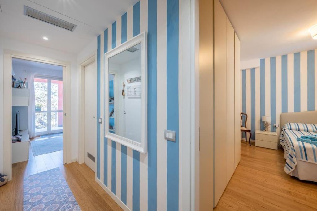 Seaview Cavi B. 100Mt Dal Mare Apartment Лаваня Екстериор снимка