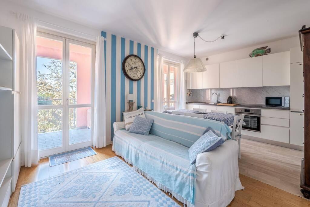 Seaview Cavi B. 100Mt Dal Mare Apartment Лаваня Екстериор снимка